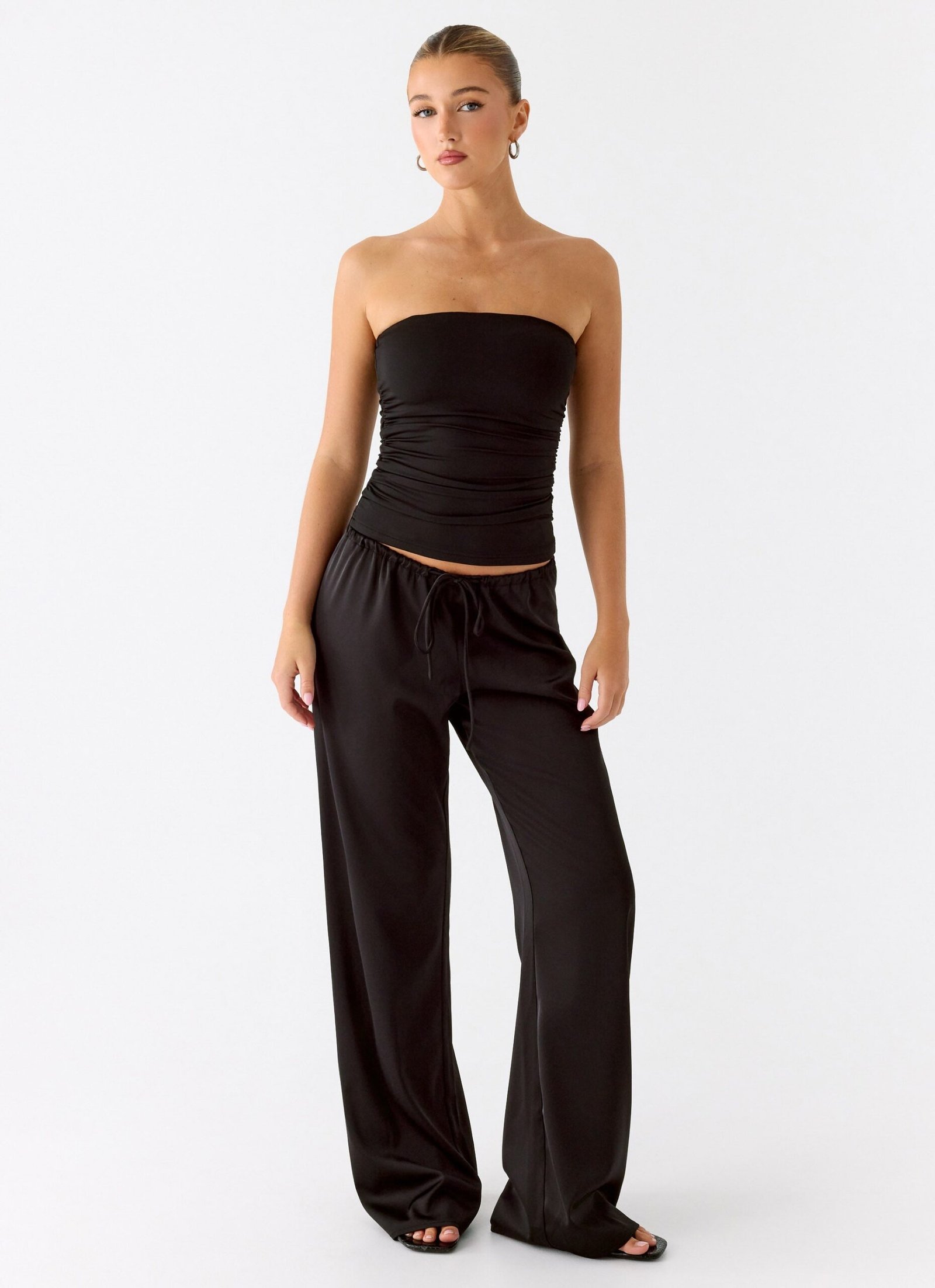 Deacon Low Rise Pants - Black - Image 5