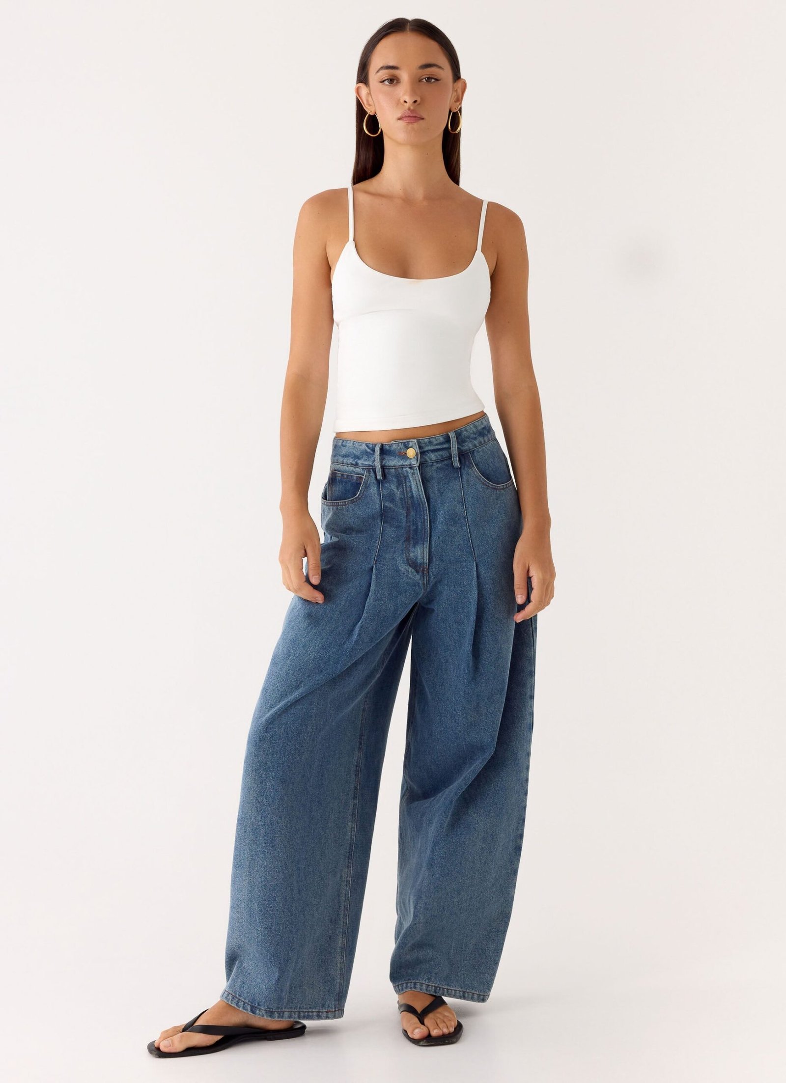 Zayn Pleated Jeans - Light Wash Blue - Image 5
